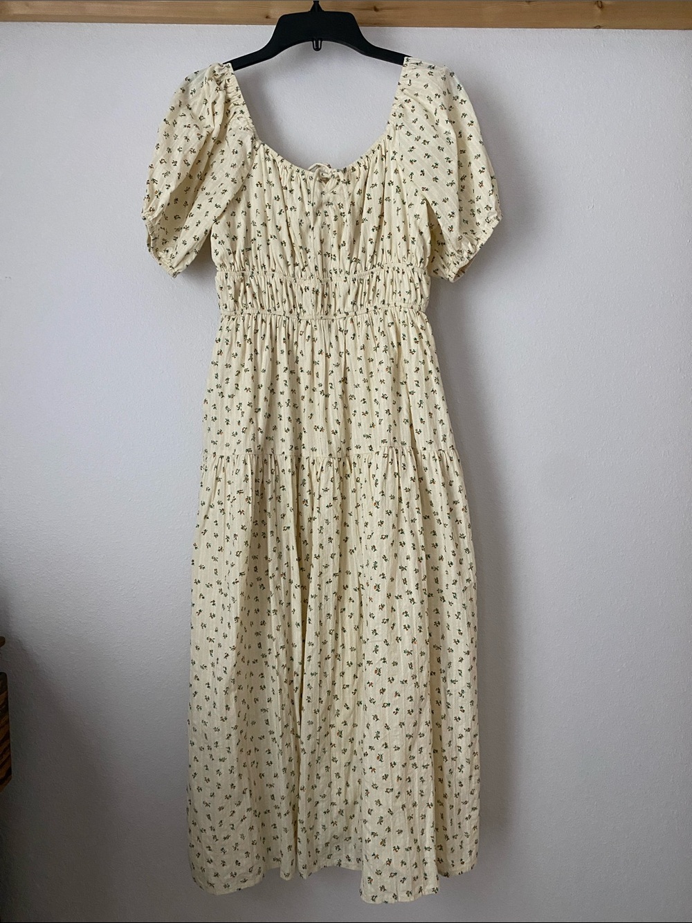 Shop Dahl Cream Floral Puff Sleeve Midi Dress